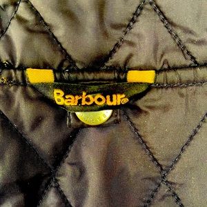 Barbour navy quilted zippered vest US size 4
